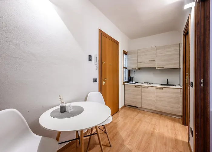 アパート Emilia 5